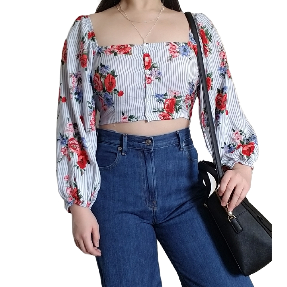 NWT Woven Off-the-Shoulder Stripe Floral Crop Top